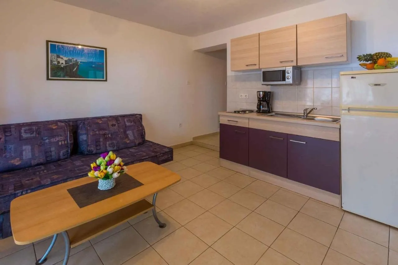 One-Bedroom Apartment In Crikvenica Xxxi Dramalj