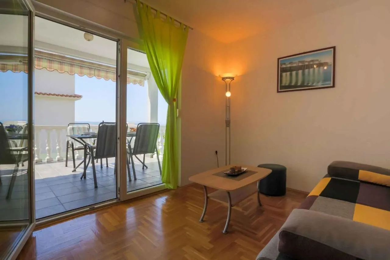 One-Bedroom Apartment In Crikvenica Xxxi Dramalj