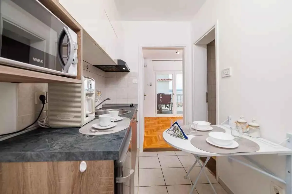 One-Bedroom Apartment In Crikvenica Xxxi Dramalj 0*,  Croaţia