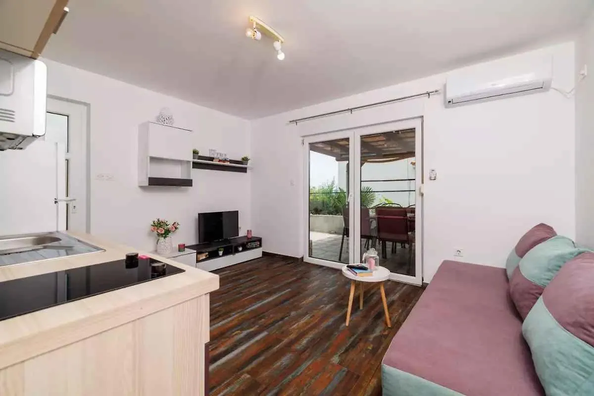 One-Bedroom Apartment In Crikvenica Xxxi Dramalj