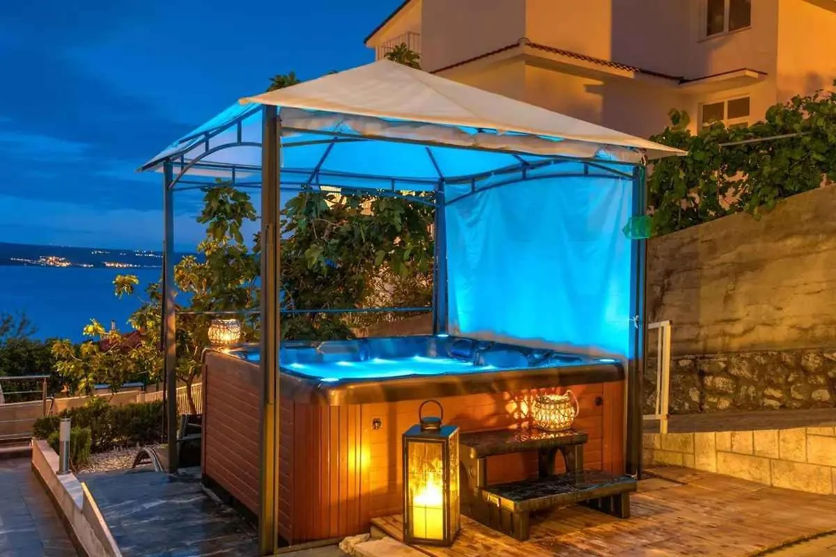One-Bedroom Apartment In Crikvenica Xxxi Dramalj 0*,