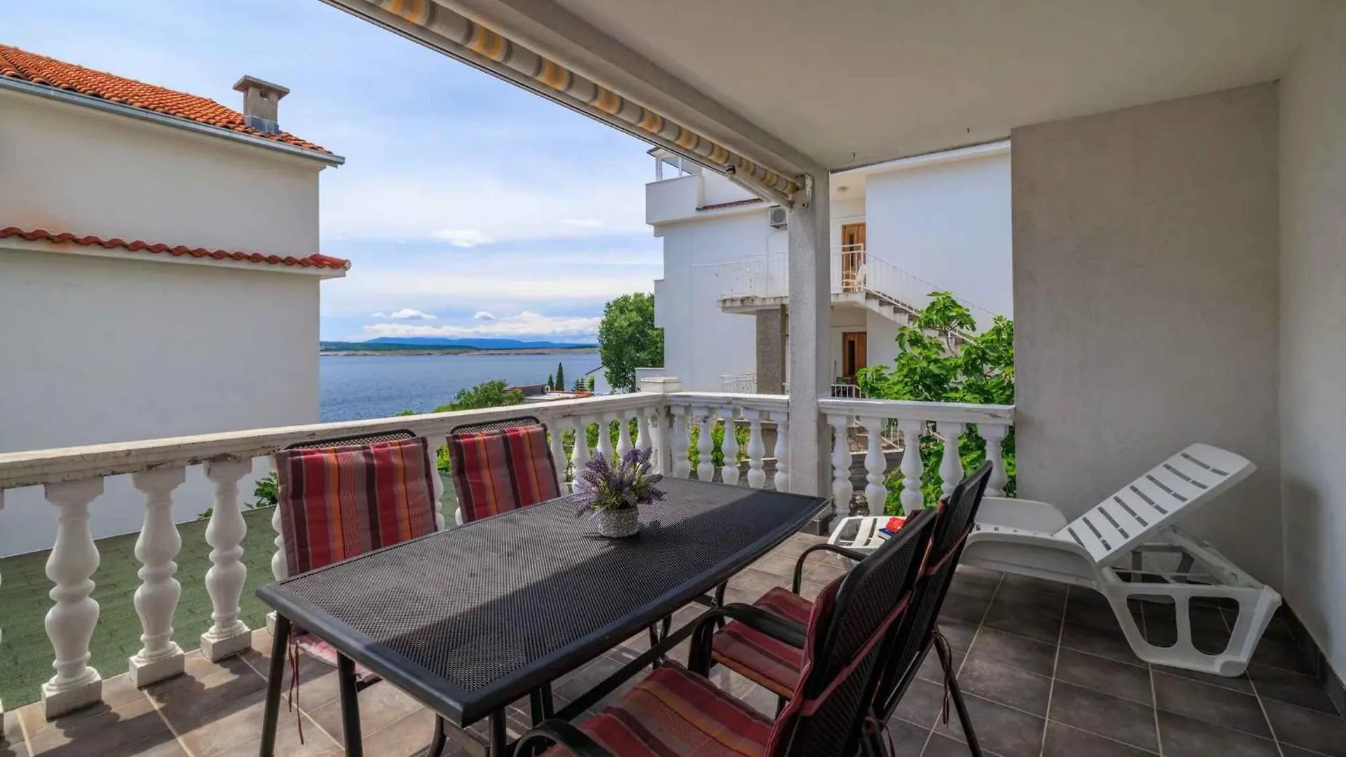 One-Bedroom Apartment In Crikvenica Xxxi Dramalj Croaţia