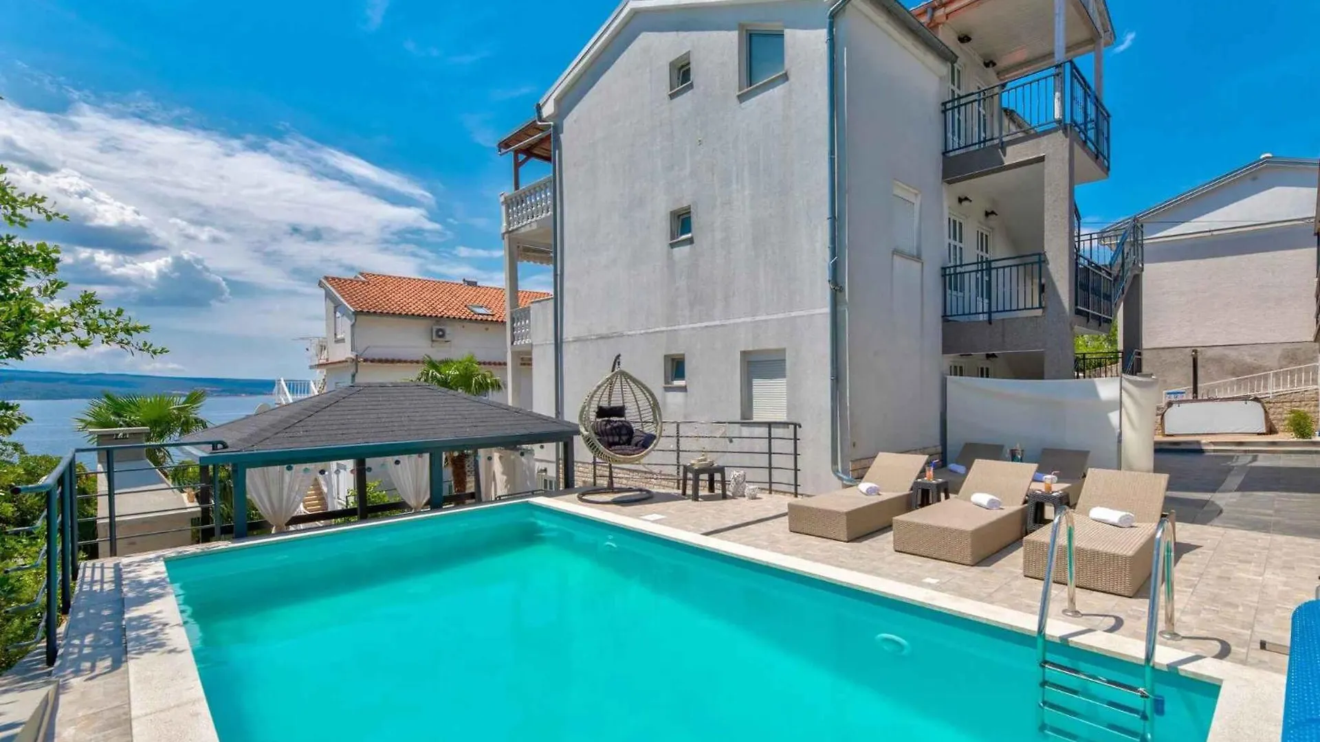 One-Bedroom Apartment In Crikvenica Xxxi Dramalj 0*,  Croaţia